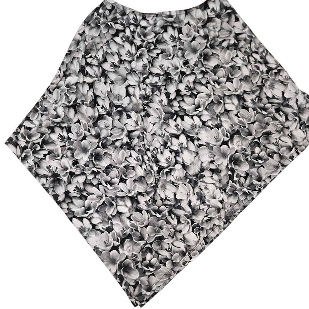 Michael Kors Black White Floral Handkerchief Skirt Sz SM Stretchy Asymmetrical - Picture 4 of 7